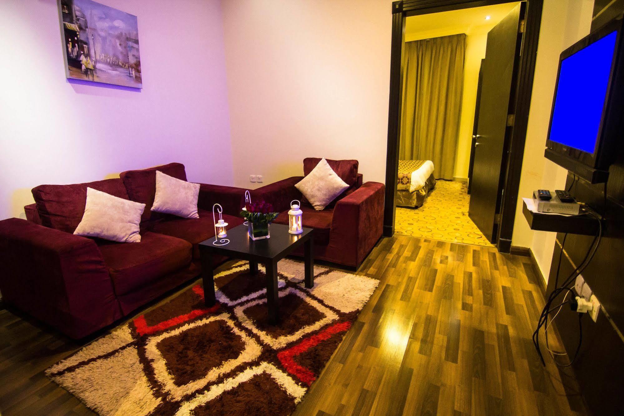 Al Makan Suites 101 By Al Azmy Riyadh Exterior photo